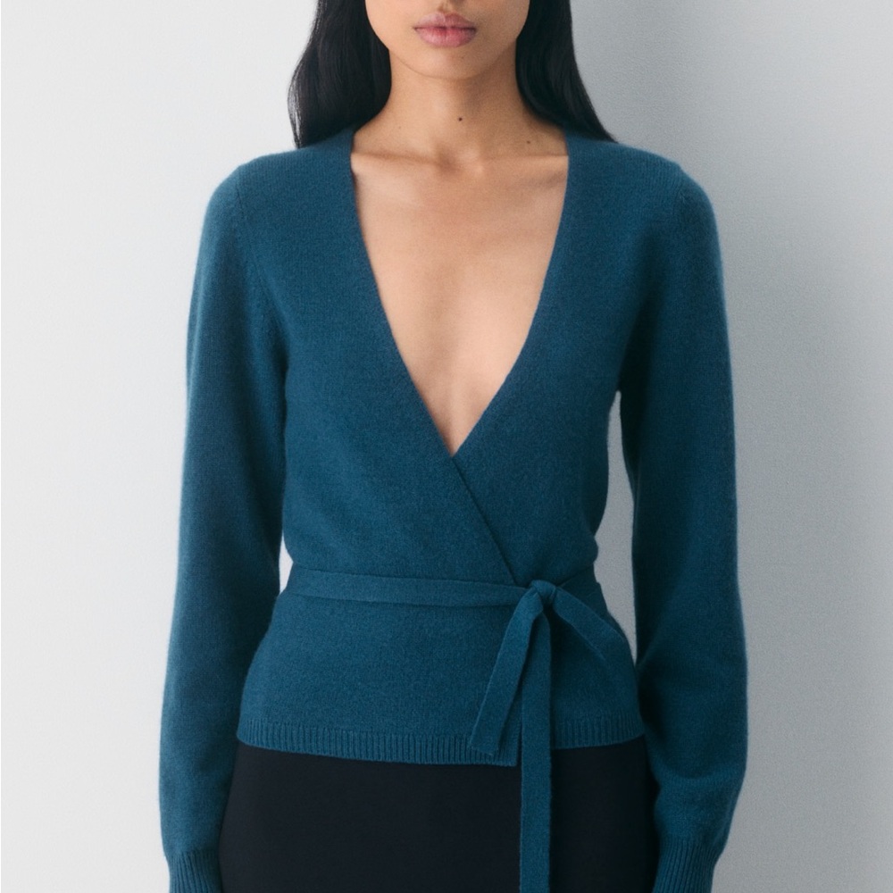 Aritzia Haywood Sweater (Brand New with Tags)
